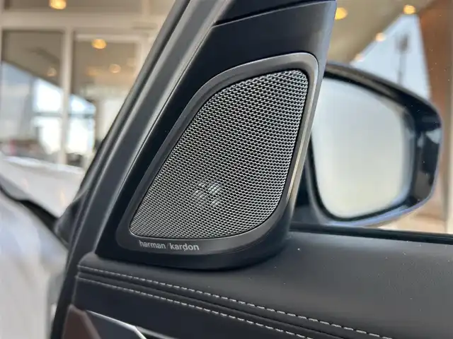 ＢＭＷ ７５０Ｌｉ Mスポーツ 茨城県 2017(平29)年 6.6万km ミネラルホワイト インテリジェントS/コンフォートA/スカイラウンジパノラマガラスサンルーフ/harman/kardon/ジェスチャーコントロール/Mスポーツエキゾースト/ブラウンレザーシート/リアモニター/純正ナビ/フルセグTV/360°カメラ/ミラー一体型ETC/全席パワーシート/全席シートヒーター/全席ベンチレーション/HUD/社外18インチAW