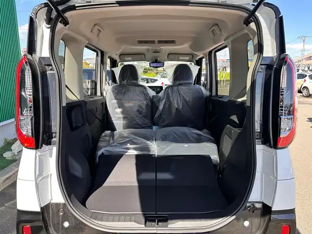 三菱 デリカミニ T プレミアム 宮城県 2025(令7)年 0.1千km アメジストブラック/シルキーホワイト T　PREMIUM　4WD　/CHAMONIXパッケージ/＝＝＝/e-Assist/・衝突被害軽減ブレーキ/・踏み間違い衝突防止アシスト/・車線逸脱警報システム/・車線逸脱防止支援機能/・オートマチックハイビーム/・ふらつき警報/・前方衝突予測警報/・標識検知システム/・先行車発進通知/マイパイロット（レーダークルーズコントロール/車線維持支援）/デジタルルームミラー/マルチアラウンドモニター/純正9型ディスプレイオーディオ/・Bluetooth/・AppleCarPlay/AndroidAuto/ハンズフリー両側パワースライドドア/ハーフレザーシート/シートヒーター/ステアリングヒーター/革巻きステアリング/ステアリングスイッチ/パドルシフト/電動パーキングブレーキ/ブレーキホールド/LEDヘッドランプ/フォグランプ/オートライト/スマートキー＆プッシュスタート/スペアキー/電動格納ミラー/ルーフレール/純正15インチAW/純正ラバーマット/W/サイド/カーテンエアバッグ