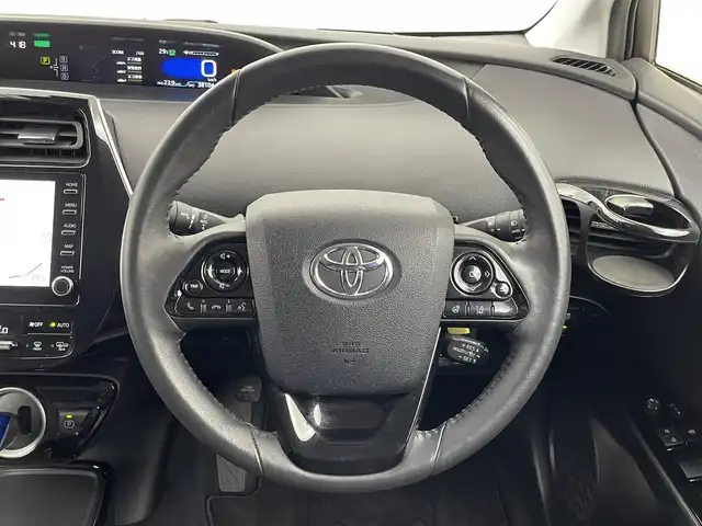 トヨタ プリウス ＰＨＶ A プレミアム 埼玉県 2022(令4)年 3.9万km プラチナホワイトパールマイカ 純正ナビ　/パノラミックビューモニター　/プリクラッシュセーフティ/ブラインドスポットモニター/レーダークルーズコントロール/レーンキープアシスト/ヘッドアップディスプレイ/ステアリングヒーター/シートヒーター/ベンチレーション/ドライブレコーダー/AC100V/LEDオートライト/ETC2.0