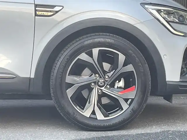 ルノー ルノー アルカナ RSライン E-テックハイブリッド 香川県 2022(令4)年 1.6万km パール ACC/社外ナビ/地デジ/CarPlay/全方位カメラ/ハーフレザーシート/前席パワーシート/前席シートヒーター/LKA/BSM/ETC/純正18インチアルミ/前のみドラレコ/スマートキー