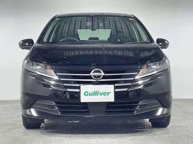 日産 ノート X 神奈川県 2024(令6)年 4.4万km スーパーブラック 純正9型ディスプレイオーディオ/AM　FM　フルセグ　USB　Bluetooth　AppleCarPlay　HDMI　/アラウンドビューモニター/プロパイロット/ハンドル支援/側方支援/後側方支援/後退時車両検知警報/ふらつき警報/デジタルインナーミラー/革巻きステアリング/ステアリングヒーター/ステアリングスイッチ/ブレーキオートホールド/前席シートヒーター/ビルトインETC2.0/置くだけ充電/純正フロアマット/スマートキー/スペアキー/LEDヘッドライト/オートライト/オートハイビーム/ヘッドライトレベライザー/純正16インチアルミホイル