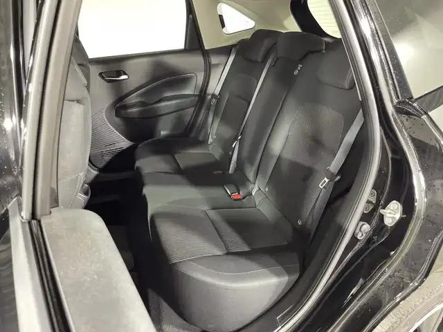 日産 ノート X 神奈川県 2024(令6)年 4.4万km スーパーブラック 純正9型ディスプレイオーディオ/AM　FM　フルセグ　USB　Bluetooth　AppleCarPlay　HDMI　/アラウンドビューモニター/プロパイロット/ハンドル支援/側方支援/後側方支援/後退時車両検知警報/ふらつき警報/デジタルインナーミラー/革巻きステアリング/ステアリングヒーター/ステアリングスイッチ/ブレーキオートホールド/前席シートヒーター/ビルトインETC2.0/置くだけ充電/純正フロアマット/スマートキー/スペアキー/LEDヘッドライト/オートライト/オートハイビーム/ヘッドライトレベライザー/純正16インチアルミホイル