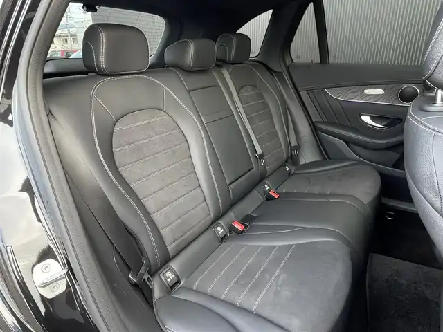 メルセデス・ベンツ ＧＬＣ２２０ d 4マチック AMGライン 長野県 2020(令2)年 2.8万km オブシディアンブラック パノラミックスライディングルーフ/エアサスペンション/純正HDDナビ/フルセグTV/360°ビューカメラ/ハーフレザーシート/D/Nパワーシート/シートヒーター/アンビエントライト/LEDヘッドライト/パワーバックドア/レーダーセーフティパッケージ/パークトロニック/ダイヤモンドグリル/ルーフレール/リア5面プライバシーガラス/キーレスゴー/ETC2.0/保証書・取説・スペアキー