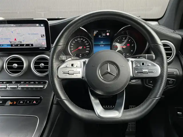 メルセデス・ベンツ ＧＬＣ２２０ d 4マチック AMGライン 長野県 2020(令2)年 2.8万km オブシディアンブラック パノラミックスライディングルーフ/エアサスペンション/純正HDDナビ/フルセグTV/360°ビューカメラ/ハーフレザーシート/D/Nパワーシート/シートヒーター/アンビエントライト/LEDヘッドライト/パワーバックドア/レーダーセーフティパッケージ/パークトロニック/ダイヤモンドグリル/ルーフレール/リア5面プライバシーガラス/キーレスゴー/ETC2.0/保証書・取説・スペアキー