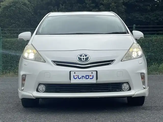 トヨタ プリウス α G ツーリングセレクション 埼玉県 2012(平24)年 11.3万km ホワイトパールクリスタルシャイン (株)IDOMが運営する【じしゃロン鳩ヶ谷店】の自社ローン専用車両になりますこちらは現金またはオートローンご利用時の価格です。自社ローンご希望の方は別途その旨お申付け下さい/純正SDナビ/純正フルセグテレビ/バックカメラ/プッシュスタート/クルーズコントロール/革巻きステアリング/ステアリングスイッチ/フォグランプ/ETC/純正17インチAW/純正フロアマット/スマートキー/スペアキー1本/ドアバイザー/電動格納式ウィンカーミラー/ISOFIX