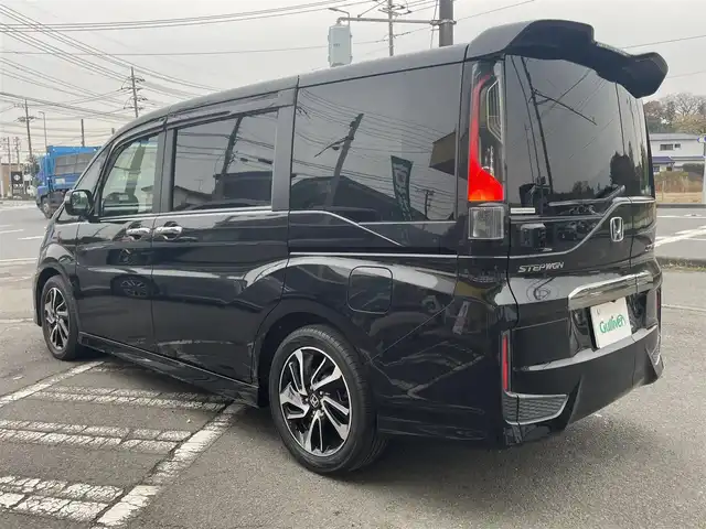 ホンダ ステップワゴン スパーダ クールスピリット 神奈川県 2015(平27)年 7.5万km プレミアムスパークルブラックパール 衝突軽減システム/レーンキープアシスト/横滑り防止装置/アダプティブクルーズコントロール/パドルシフト/カーテンエアバッグ/サイドエアバッグ/純正ナビ/FM/AM/BT/DVD/CD/フルセグTV/HDMI/USB/バックカメラ/純正フリップダウン/ハーフレザーシート/シートヒーターD席＋N席/ワクワクゲート/両側パワースライドドア/純正17インチAW/ウォークスルー/スマートキーx2本/オートライト/LEDヘッドライト/フォグランプ