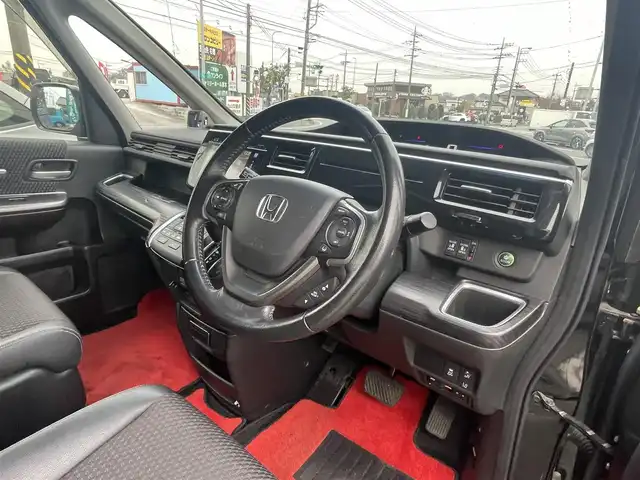 ホンダ ステップワゴン スパーダ クールスピリット 神奈川県 2015(平27)年 7.5万km プレミアムスパークルブラックパール 衝突軽減システム/レーンキープアシスト/横滑り防止装置/アダプティブクルーズコントロール/パドルシフト/カーテンエアバッグ/サイドエアバッグ/純正ナビ/FM/AM/BT/DVD/CD/フルセグTV/HDMI/USB/バックカメラ/純正フリップダウン/ハーフレザーシート/シートヒーターD席＋N席/ワクワクゲート/両側パワースライドドア/純正17インチAW/ウォークスルー/スマートキーx2本/オートライト/LEDヘッドライト/フォグランプ