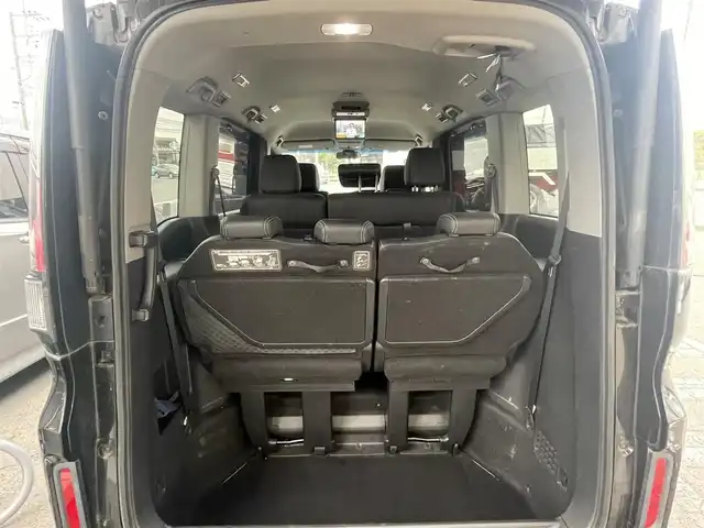 ホンダ ステップワゴン スパーダ クールスピリット 神奈川県 2015(平27)年 7.5万km プレミアムスパークルブラックパール 衝突軽減システム/レーンキープアシスト/横滑り防止装置/アダプティブクルーズコントロール/パドルシフト/カーテンエアバッグ/サイドエアバッグ/純正ナビ/FM/AM/BT/DVD/CD/フルセグTV/HDMI/USB/バックカメラ/純正フリップダウン/ハーフレザーシート/シートヒーターD席＋N席/ワクワクゲート/両側パワースライドドア/純正17インチAW/ウォークスルー/スマートキーx2本/オートライト/LEDヘッドライト/フォグランプ