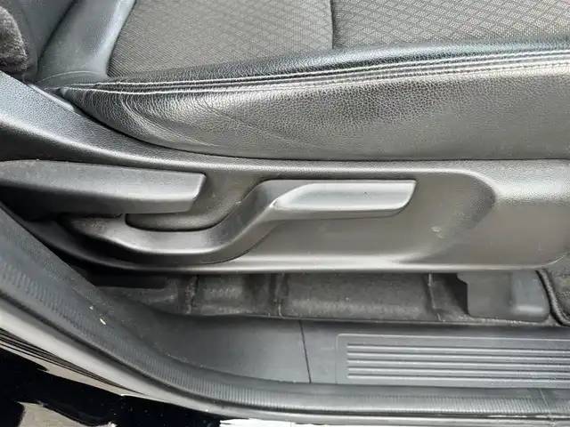 ホンダ フリード ハイブリット G ホンダセンシング 愛媛県 2020(令2)年 6.4万km クリスタルブラックパール ホンダセンシング/プッシュスタート/純正8インチナビ（CD/DVD/フルセグTV/Bluetooth/SD)/バックカメラ/ETC/両側パワースライドドア/オートライト/スマートキー/LEDヘッドライト/純正アルミホイール