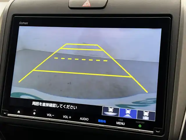 ホンダ フリード ハイブリット G ホンダセンシング 滋賀県 2020(令2)年 6.4万km クリスタルブラックパール 純正9インチナビ/ＣＤ/DVD/USB/Bluetooth/フルセグテレビ/バックカメラ/ホンダセンシング/両側パワースライドドア/ハーフレザーシート/LEDヘッドライト/オートライト/プッシュスタート/スマートキー/純正フロアマット