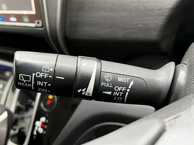 ホンダ フリード ハイブリット G ホンダセンシング 滋賀県 2020(令2)年 6.4万km クリスタルブラックパール 純正9インチナビ/ＣＤ/DVD/USB/Bluetooth/フルセグテレビ/バックカメラ/ホンダセンシング/両側パワースライドドア/ハーフレザーシート/LEDヘッドライト/オートライト/プッシュスタート/スマートキー/純正フロアマット