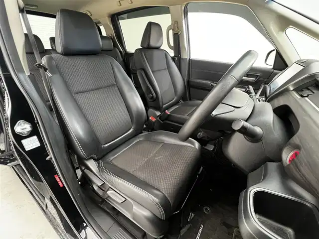 ホンダ フリード ハイブリット G ホンダセンシング 滋賀県 2020(令2)年 6.4万km クリスタルブラックパール 純正9インチナビ/ＣＤ/DVD/USB/Bluetooth/フルセグテレビ/バックカメラ/ホンダセンシング/両側パワースライドドア/ハーフレザーシート/LEDヘッドライト/オートライト/プッシュスタート/スマートキー/純正フロアマット