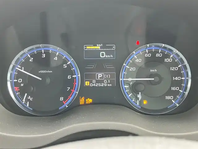 スバル レヴォーグ 1．6GT アイサイト 静岡県 2014(平26)年 4.3万km ギャラクシーブルーシリカ アイサイトver.2/ETC/パドルシフト/ターボ/USB入力端子/エンジンスタートボタン/取扱説明書/パワーステアリング/パワーウィンドウ/AWD/アイドリングストップ/オートエアコン/レーダークルーズコントロール/スマートキー/スペアキー１本/純正フロアマット/純正アルミホイール/布シート/ABS/横滑り防止装置/レーンキープアシスト/衝突軽減システム/オートライト/LEDヘッドライト/W+サイドエアバッグ/警告灯点灯(レーンキープアシスト/衝突軽減システム)