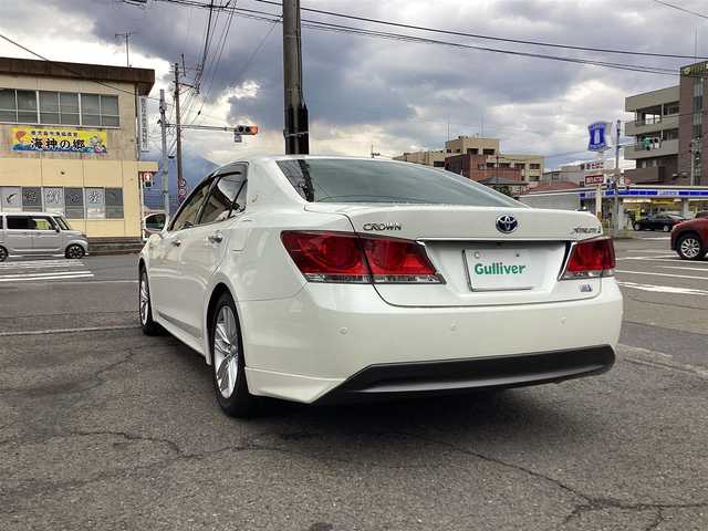 トヨタ クラウン ハイブリッド アスリートS 宮城県 2014(平26)年 4.7万km ホワイトパールクリスタルシャイン トヨタ純正ナビ/（フルセグ/CD/DVD/Bluetooth）/トヨタ純正カメラ一体型ドライブレコーダー/トヨタ純正フロアマット/バックカメラ/パノラミックビューモニター/ビルトインETC/衝突軽減ブレーキ/レーダークルーズコントロール/レーンアシスト/レザーシート/前席パワーシート/前席シートヒーター・ベンチレーション/電動チルトテレスコピックステアリング/オールAUTOパワーウインドウ/フォグランプ/ドアバイザー/スペアタイヤ/保証書・取扱説明書・スペアキー