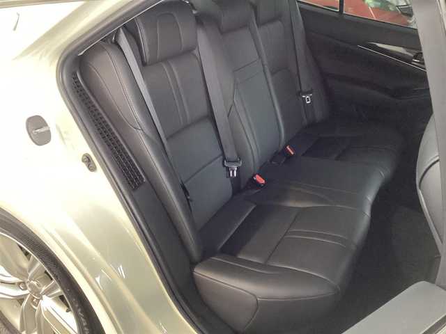 トヨタ クラウン ハイブリッド アスリートS 宮城県 2014(平26)年 4.7万km ホワイトパールクリスタルシャイン トヨタ純正ナビ/（フルセグ/CD/DVD/Bluetooth）/トヨタ純正カメラ一体型ドライブレコーダー/トヨタ純正フロアマット/バックカメラ/パノラミックビューモニター/ビルトインETC/衝突軽減ブレーキ/レーダークルーズコントロール/レーンアシスト/レザーシート/前席パワーシート/前席シートヒーター・ベンチレーション/電動チルトテレスコピックステアリング/オールAUTOパワーウインドウ/フォグランプ/ドアバイザー/スペアタイヤ/保証書・取扱説明書・スペアキー