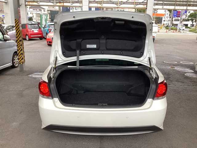 トヨタ クラウン ハイブリッド アスリートS 宮城県 2014(平26)年 4.7万km ホワイトパールクリスタルシャイン トヨタ純正ナビ/（フルセグ/CD/DVD/Bluetooth）/トヨタ純正カメラ一体型ドライブレコーダー/トヨタ純正フロアマット/バックカメラ/パノラミックビューモニター/ビルトインETC/衝突軽減ブレーキ/レーダークルーズコントロール/レーンアシスト/レザーシート/前席パワーシート/前席シートヒーター・ベンチレーション/電動チルトテレスコピックステアリング/オールAUTOパワーウインドウ/フォグランプ/ドアバイザー/スペアタイヤ/保証書・取扱説明書・スペアキー