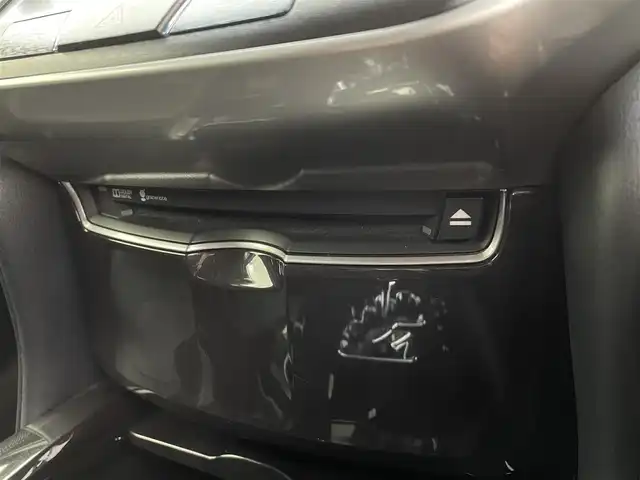 トヨタ クラウン ハイブリッド アスリートS 宮城県 2014(平26)年 4.7万km ホワイトパールクリスタルシャイン トヨタ純正ナビ/（フルセグ/CD/DVD/Bluetooth）/純正カメラ一体型ドライブレコーダー/純正フロアマット/バックカメラ/パノラミックビューモニター/ビルトインETC/衝突軽減ブレーキ/レーダークルーズコントロール/レーンアシスト/レザーシート/前席パワーシート/前席シートヒーター・ベンチレーション/電動チルトテレスコピックステアリング/オールAUTOパワーウインドウ/フォグランプ/ドアバイザー/スペアタイヤ/保証書・取扱説明書・スペアキー