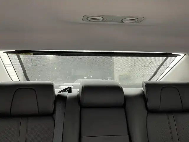 トヨタ クラウン ハイブリッド アスリートS 宮城県 2014(平26)年 4.7万km ホワイトパールクリスタルシャイン トヨタ純正ナビ/（フルセグ/CD/DVD/Bluetooth）/純正カメラ一体型ドライブレコーダー/純正フロアマット/バックカメラ/パノラミックビューモニター/ビルトインETC/衝突軽減ブレーキ/レーダークルーズコントロール/レーンアシスト/レザーシート/前席パワーシート/前席シートヒーター・ベンチレーション/電動チルトテレスコピックステアリング/オールAUTOパワーウインドウ/フォグランプ/ドアバイザー/スペアタイヤ/保証書・取扱説明書・スペアキー