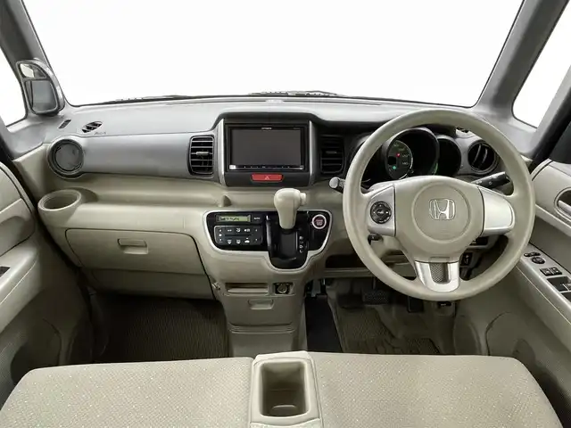 ホンダ Ｎ ＢＯＸ G Lパッケージ 福井県 2013(平25)年 10.6万km プレミアムホワイトパール 社外SDナビ/片側電動ドア/社外ETC/純正アルミホイール/スマートキー/プッシュスタート/ヘッドライトレベライザー/純正フロアマット/ACC/横滑り防止装置/純正キセノンヘッドライト/電動格納ミラー