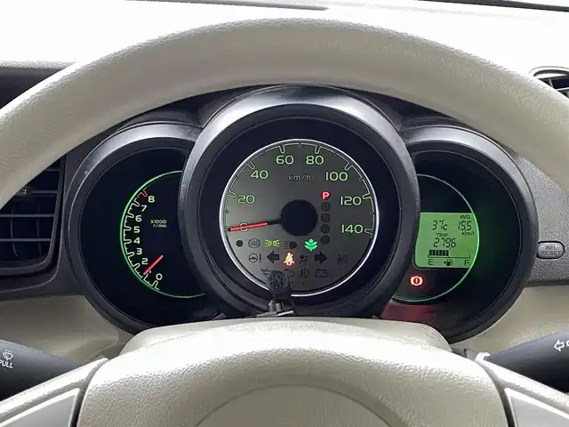 ホンダ Ｎ ＢＯＸ G Lパッケージ 福井県 2013(平25)年 10.6万km プレミアムホワイトパール 社外SDナビ/片側電動ドア/社外ETC/純正アルミホイール/スマートキー/プッシュスタート/ヘッドライトレベライザー/純正フロアマット/ACC/横滑り防止装置/純正キセノンヘッドライト/電動格納ミラー