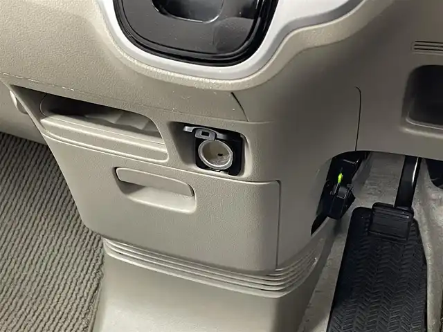 ホンダ Ｎ ＢＯＸ G Lパッケージ 福井県 2013(平25)年 10.6万km プレミアムホワイトパール 社外SDナビ/片側電動ドア/社外ETC/純正アルミホイール/スマートキー/プッシュスタート/ヘッドライトレベライザー/純正フロアマット/ACC/横滑り防止装置/純正キセノンヘッドライト/電動格納ミラー