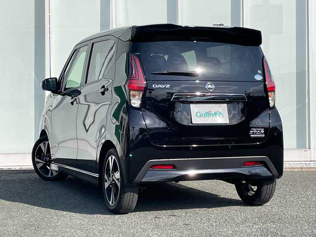 日産 デイズ ハイウェイスターG ターボ 福岡県 2020(令2)年 2.7万km ブラック 純正ナビ/（Bluetooth/CD/DVD/SD/USB/TV/AM/FM）/全方位カメラ/バックカメラ/前後ドライブレコーダー/ETC/純正15インチアルミホイール/車線逸脱警報/衝突軽減ブレーキ/LEDヘッドライト/スマートキー/プッシュスタート/ヘッドライトレベライザー/ステアリングスイッチ/フォグランプ