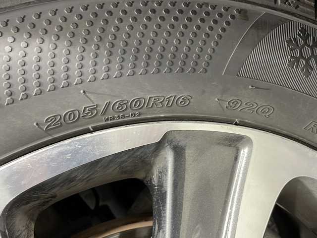 トヨタ ヴォクシー ZS 煌Ⅱ 広島県 2019(令1)年 6万km ブラック 禁煙車/ＡＬＰＩＮＥ１１型ナビ/１２．８型後席フリップダウンモニター/バックカメラ/両側パワースライドドア/クルーズコントロール/ＨＤＭＩ/オートマチックハイビーム/ＥＴＣ/ＭＴモード付ＡＴシフト/ＬＥＤヘッドライト/衝突被害軽減/レーンキープアシスト/踏み間違い防止/純正16インチアルミホイール(205/60/R16)/エアバッグ(運転席/助手席)