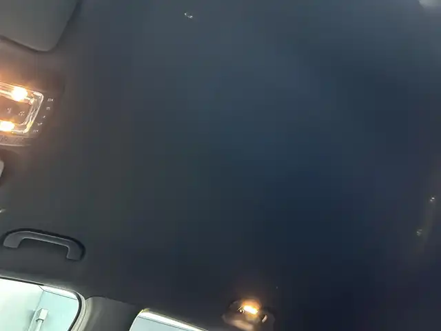 メルセデス・ベンツ Ｂ２００ｄ AMGライン 香川県 2021(令3)年 3.5万km ポーラホワイト アクティブブレーキアシスト/アクティブレーンキーピングアシスト/ブラインドスポット/レーンチェンジアシスト/ワイヤレス充電/ACC/純正ナビ/Bluetooth/地デジ/フロントドラレコ/ETC2.0/オートライト/パドルシフト/シートヒーター/パワーシート/ハーフレザーシート/純正18インチアルミ/コーナーセンサー