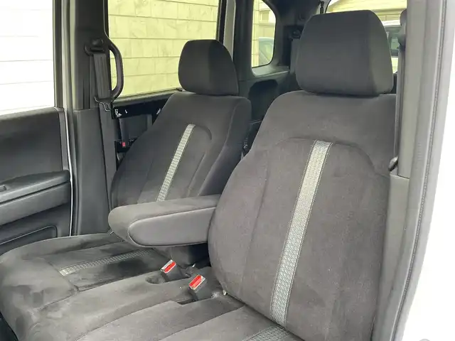 ホンダ Ｎ ＢＯＸ カスタム L 大分県 2021(令3)年 2.1万km プラチナホワイトパール 〇純正メモリーナビ/　CD/DVD/フルセグ/BT/USB/〇バックカメラ/〇クリアランスソナー/〇横滑り防止/〇LKA/〇ホンダセンシング/〇ACC/〇ヘッドライトレベライザー/〇片側パワースライドドア/〇ステアリングスイッチ/〇フロアマット/〇ドアバイザー/〇プライバシーガラス/〇ウインカーミラー/〇ドライブレコーダー/〇保証書/〇取扱説明書/〇スペアキー