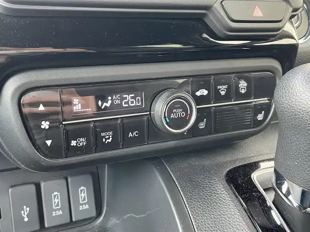 ホンダ Ｎ ＢＯＸ カスタム L 大分県 2021(令3)年 2.1万km プラチナホワイトパール 〇純正メモリーナビ/　CD/DVD/フルセグ/BT/USB/〇バックカメラ/〇クリアランスソナー/〇横滑り防止/〇LKA/〇ホンダセンシング/〇ACC/〇ヘッドライトレベライザー/〇片側パワースライドドア/〇ステアリングスイッチ/〇フロアマット/〇ドアバイザー/〇プライバシーガラス/〇ウインカーミラー/〇ドライブレコーダー/〇保証書/〇取扱説明書/〇スペアキー