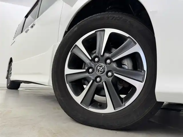 トヨタ ヴォクシー ZS 煌 福岡県 2018(平30)年 4.8万km ホワイトパールクリスタルシャイン ワンオーナー　/アルパイン９型ナビ　/バックカメラ　/ＥＴＣ　/前後ドラレコ　/レーダー探知機　/クルーズコントロール　/衝突軽減ブレーキ　/レーンキープ　/オートマチックハイビーム　/ＭＴモード付き　/両側パワースライドドア　/ＬＥＤヘッドライト