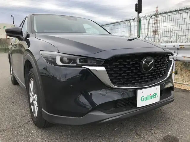 マツダ ＣＸ－５ XD スマートエディション 富山県 2022(令4)年 2.7万km ジェットブラックマイカ 〇純正ナビ/〇フルセグTV/〇バックカメラ/〇360°ビューモニター/〇ETC/〇アドバンスドスマートシティブレーキ/〇レーダークルーズコントロール/〇ブラインドスポットモニター/〇アダプティブLEDヘッドランプ/〇オートライト/〇フォグランプ/〇純正17インチアルミ/〇社外17インチスタッドレスタイヤ積載/〇革巻きステアリング/〇パドルシフト/〇アドバンスドキーレス/〇禁煙車