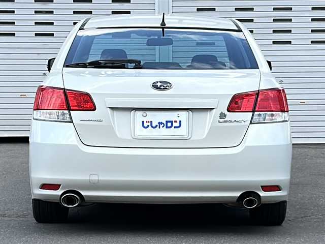 スバル レガシィ Ｂ４ 2．5GT 道央・札幌 2012(平24)年 11.1万km サテンホワイトパール (株)IDOMが運営する【じしゃロン札幌店】の自社ローン専用車両になります。こちらは現金またはオートローンご利用価格です。自社ローンご希望の方は別途その旨お申し付けください。/社外ナビ/ワンセグ/CD/FM/AM/BT/バックカメラ/クルーズコントロール/ETC/４WD/キセノンライト/リモコンキー/純正フロアマット/電動格納ドアミラー/ウィンカードアミラー/社外アルミ/横滑り防止装置