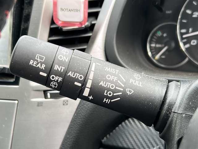 スバル レガシィ Ｂ４ 2．5GT 道央・札幌 2012(平24)年 11.1万km サテンホワイトパール (株)IDOMが運営する【じしゃロン札幌店】の自社ローン専用車両になります。こちらは現金またはオートローンご利用価格です。自社ローンご希望の方は別途その旨お申し付けください。/社外ナビ/ワンセグ/CD/FM/AM/BT/バックカメラ/クルーズコントロール/ETC/４WD/キセノンライト/リモコンキー/純正フロアマット/電動格納ドアミラー/ウィンカードアミラー/社外アルミ/横滑り防止装置