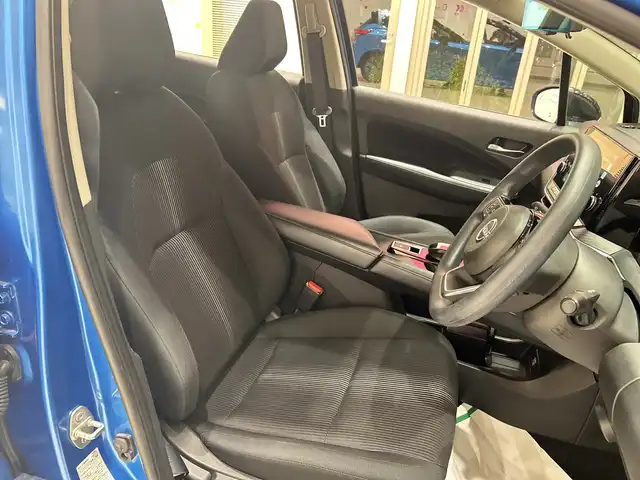 日産 ノート X 埼玉県 2021(令3)年 5万km ビビットブルー / スーパーブラック 2トーン エマージェンシーブレーキ/純正９型ディスプレイナビ/ BT/USB/フルセグ/ＨＤＭＩ/カープレイ/全方位カメラ/デジタルインナーミラー/LEDオートライト/純正ドラレコ/ワイヤレス充電/電動パーキングブレーキ/コーナーセンサー/ETC2.0/スマートキー/禁煙車