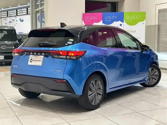 日産 ノート X 埼玉県 2021(令3)年 5万km ビビットブルー / スーパーブラック 2トーン エマージェンシーブレーキ/純正９型ディスプレイナビ/ BT/USB/フルセグ/ＨＤＭＩ/カープレイ/全方位カメラ/デジタルインナーミラー/LEDオートライト/純正ドラレコ/ワイヤレス充電/電動パーキングブレーキ/コーナーセンサー/ETC2.0/スマートキー/禁煙車