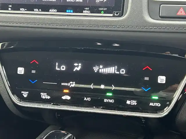 ホンダ ヴェゼル ハイブリッド Z ホンダセンシング 熊本県 2018(平30)年 4.9万km プレミアムクリスタルレッドM ワンオーナー/純正メモリーナビ（VXM-187VFEi)/（CD/DVD/Bluetooth/フルセグTV)/バックカメラ/ビルトインETC/ホンダセンシング/・CMBS/・レーンキープアシスト/・路外逸脱抑制システム/・先行車発進お知らせ/・標識認識機能/・アダプティブクルーズコントロール/ハーフレザーシート/前席シートヒーター/電動パーキングブレーキ/ブレーキホールド/パドルシフト/ステアリングスイッチ/純正１７インチアルミホイール/保証書/取扱説明書