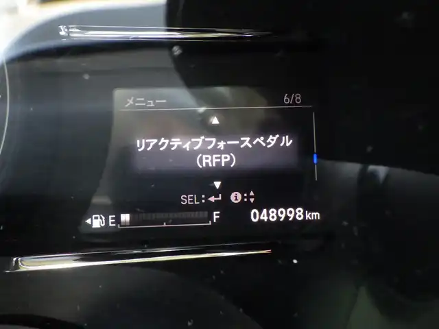 ホンダ ヴェゼル ハイブリッド Z ホンダセンシング 千葉県 2018(平30)年 4.9万km プレミアムクリスタルレッドM ワンオーナー/ホンダセンシング/・衝突軽減ブレーキ（CMBS）/・車線維持支援システム（LKAS）/・アダプティブクルーズコントロール（ACC）/・後方誤発進抑制機能/・誤発進抑制機能/ハーフレザーシート/純正メモリーナビ/地デジTV/【DVD/CD再生機能　Bluetooth接続】/バックカメラ/革巻きステアリング/ステアリングスイッチ/パドルシフト/ETC/LEDヘッドライト/フォグライト/ウインカーミラー/純正17インチアルミホイル/サイド/カーテンエアバッグ/Honda スマートキー