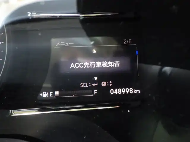 ホンダ ヴェゼル ハイブリッド Z ホンダセンシング 千葉県 2018(平30)年 4.9万km プレミアムクリスタルレッドM ワンオーナー/ホンダセンシング/・衝突軽減ブレーキ（CMBS）/・車線維持支援システム（LKAS）/・アダプティブクルーズコントロール（ACC）/・後方誤発進抑制機能/・誤発進抑制機能/ハーフレザーシート/純正メモリーナビ/地デジTV/【DVD/CD再生機能　Bluetooth接続】/バックカメラ/革巻きステアリング/ステアリングスイッチ/パドルシフト/ETC/LEDヘッドライト/フォグライト/ウインカーミラー/純正17インチアルミホイル/サイド/カーテンエアバッグ/Honda スマートキー