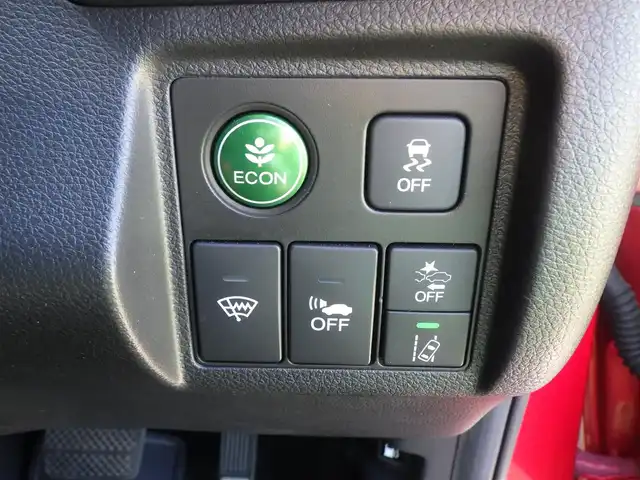 ホンダ ヴェゼル ハイブリッド Z ホンダセンシング 千葉県 2018(平30)年 4.9万km プレミアムクリスタルレッドM ワンオーナー/ホンダセンシング/・衝突軽減ブレーキ（CMBS）/・車線維持支援システム（LKAS）/・アダプティブクルーズコントロール（ACC）/・後方誤発進抑制機能/・誤発進抑制機能/ハーフレザーシート/純正メモリーナビ/地デジTV/【DVD/CD再生機能　Bluetooth接続】/バックカメラ/革巻きステアリング/ステアリングスイッチ/パドルシフト/ETC/LEDヘッドライト/フォグライト/ウインカーミラー/純正17インチアルミホイル/サイド/カーテンエアバッグ/Honda スマートキー