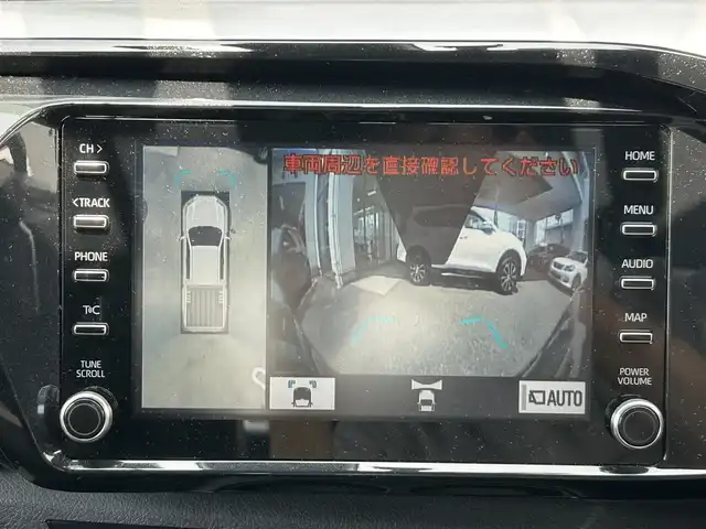 トヨタ ハイラックス Z GRスポーツ 福岡県 2022(令4)年 1.2万km スーパーホワイトⅡ  禁煙車/ GRスポーツ専用ハーフレザーシート/ 運転席パワーシート/ プリクラッシュセーフティ/ レーンディパーチャーアラート/ クリアランスソナー/ バックソナー/ ダウンヒルアシストコントロール/ リアデフロック/ 純正ディスプレイオーディオ/・　ナビ/・　パノラミックビューモニター/・　BT接続/ ETC/ ドライブレコーダー/ サイドステップ/ USB接続/ LEDヘッドライト/ フォグライト/ 純正フロアマット/ ドアバイザー/保証書/取扱説明書/スペアキー×１