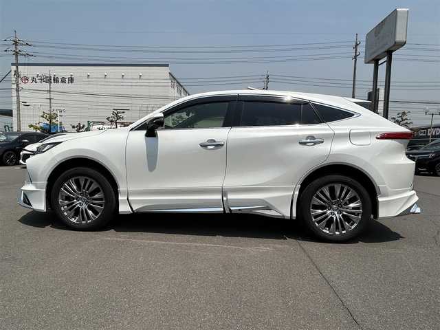 トヨタ ハリアー ハイブリッド Z 岡山県 2020(令2)年 8.4万km ホワイトパールクリスタルシャイン モデリスタエアロ/トヨタセーフティーセンス（衝突軽減、レーンキープ、ｅｔｃ）/デジタルインナーミラー/ブラインドスポットモニター/ヘッドアップディスプレイ/パワーバックドア/アラウンドビューモニター/ＥＴＣ2.0/オートハイビーム