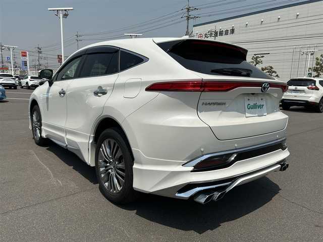 トヨタ ハリアー ハイブリッド Z 岡山県 2020(令2)年 8.4万km ホワイトパールクリスタルシャイン モデリスタエアロ/トヨタセーフティーセンス（衝突軽減、レーンキープ、ｅｔｃ）/デジタルインナーミラー/ブラインドスポットモニター/ヘッドアップディスプレイ/パワーバックドア/アラウンドビューモニター/ＥＴＣ2.0/オートハイビーム