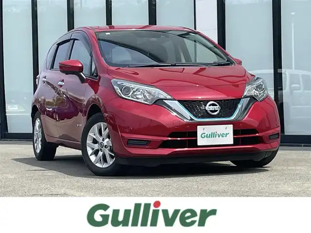 日産 ノート e－パワー X 大阪府 2019(平31)年 5.5万km ガーネットレッド 純正ナビ/  フルセグTV/CD/DVD/Bluetooth/全方位モニター/衝突軽減ブレーキ/横滑り防止装置/スマートルームミラー/レーンキープアシスト/ステアリングスイッチ/コーナセンサー/純正15インチアルミホイール/純正フロアマット/プッシュスタート/スマートキー/ＥＴＣ/ＬＥＤライト/禁煙車