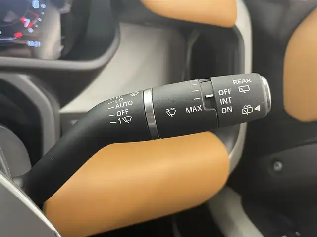 ランドローバー ランドローバー ディフェンダー 90 XダイナミックHSE 岡山県 2022(令4)年 1.5万km 黒 純正ナビ/全周囲カメラ/アップルカープレイ/アンドロイドオート/レザーシート/シートヒーター/パノラマガラスサンルーフ/ロートラクションローンチ/ACC/アイドリングストップ/エアサス/ローレンジ/ウエイドセンシング/オートライト/オートワイパー/USB/ドラレコ/MERIDIANスピーカー/ETC/ユピテル/PDC/サイドステップ
