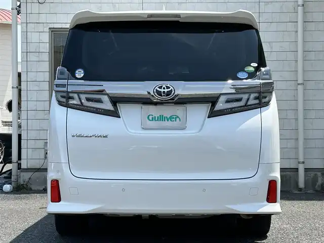 トヨタ ヴェルファイア Z Gエディション 福岡県 2019(令1)年 4万km ホワイトパールクリスタルシャイン ワンオーナー/純正10インチSDナビ【NSZN-Z68T】/(AM/FM/CD/DVD/Bluetooth/フルセグTV)/バックカメラ/黒レザーシート/純正12.1インチフリップダウンモニター【V12T-R68C】/トヨタセーフティーセンス/・プリクラッシュセーフティ/・車線逸脱警報/・オートマチックハイビーム/・ロードサインアシスト/・レーダークルーズコントロール/・先行車発進告知機能/横滑り防止装置/盗難防止装置/両側パワースライドドア/パワーバックドア/純正18インチアルミホイール/ドアバイザー/前方ドライブレコーダー【DRT-H68A】/ビルトインETC/ステアリングヒーター/シートヒーター＆ベンチレーター（D/N）/パワーシート(D/N)/シートメモリー(D)/プッシュスタート/ブレーキホールド/純正フロアマット/保証書/取扱説明書/ナビ取扱説明書/後席モニター取扱説明書