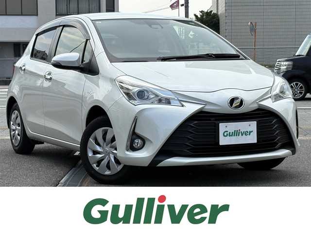 トヨタ ヴィッツ F セーフティーエディションⅢ 三重県 2019(平31)年 7.8万km ホワイトパールクリスタルシャイン プリクラッシュセーフティ/レーンディパーチャーアラート/オートマチックハイビーム/スマートキー/プッシュスタート/純正メモリナビ/・SD・TV・AUX・CD/・Bluetoothオーディオ/・バックカメラ/ステアリングスイッチ/LEDヘッドライト/フォグライト/オートライト/ウィンカーミラー/電格ミラー/プライバシーガラス/フロアマット/ドアバイザー/ビルトインETC