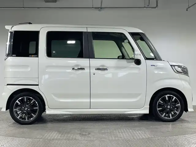 スズキ スペーシア カスタム HYBRID XS ターボ 神奈川県 2020(令2)年 6.3万km ピュアホワイトP SDナビゲーション/フルセグ　CD　DVD　Bluetooth　USB　AM　FM　iPod　VTR　/両側パワースライドドア　/ターボ/セーフティサポート　/リアパーキングセンサー/クルーズコントロール/ハーフレザーシート/D席シートヒーター/革巻きステアリング/ビルトインETC/スマートキー/プッシュスタート/リアヒーターダクト/サンシェード/アイドリングストップ/純正サイドシル/リアスポイラー/LEDヘッドライト/オートライト/ハイビームアシスト