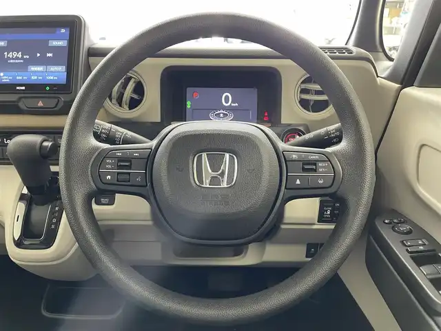 ホンダ Ｎ ＢＯＸ 滋賀県 2024(令6)年 0.9万km クリスタルブラックパール 純正ディスプレイオーディオ/（BT/AppleCarPlay/AndroidAuto）/片側電動スライドドア/ホンダセンシング/・衝突被害軽減ブレーキ/・レーダークルーズコントロール/・オートハイビーム/オートライト/LEDヘッドライト/前後コーナーセンサー