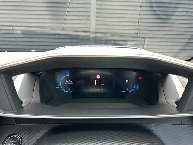 プジョー プジョー ２００８ GT ブルー HDi 茨城県 2022(令4)年 1.8万km オレンジ パノラマＳＲ　/衝突軽減Ｂ　/ＡＣＣ　/ＬＫＡ　/ＢＳＭ　/Ｂカメラ　/パーキングセンサー　/ＣａｒＰｌａｙ　/Ａｎｄｒｏｉｄ　Ａｕｔｏ　/ＢＴ　/ＵＳＢ　/ＬＥＤ　/インテリジェントハイビーム　/アンビエンスライト　/半革/禁煙車